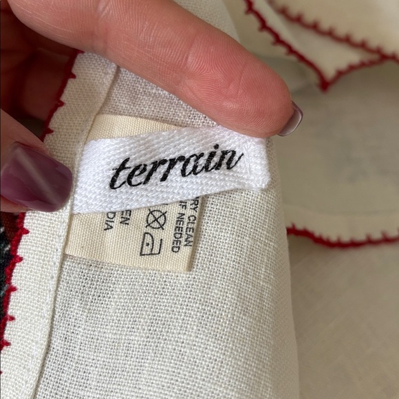 NWOT Anthropologie by Terrain May We Fly Tree Farm Friends Dish Towel - Picture 8 of 11